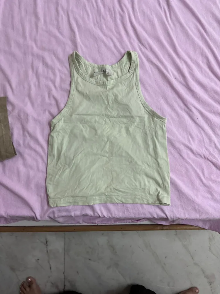 H&M mint green top