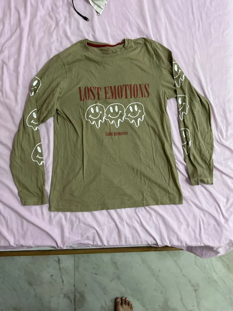 Smiley Cotton green top